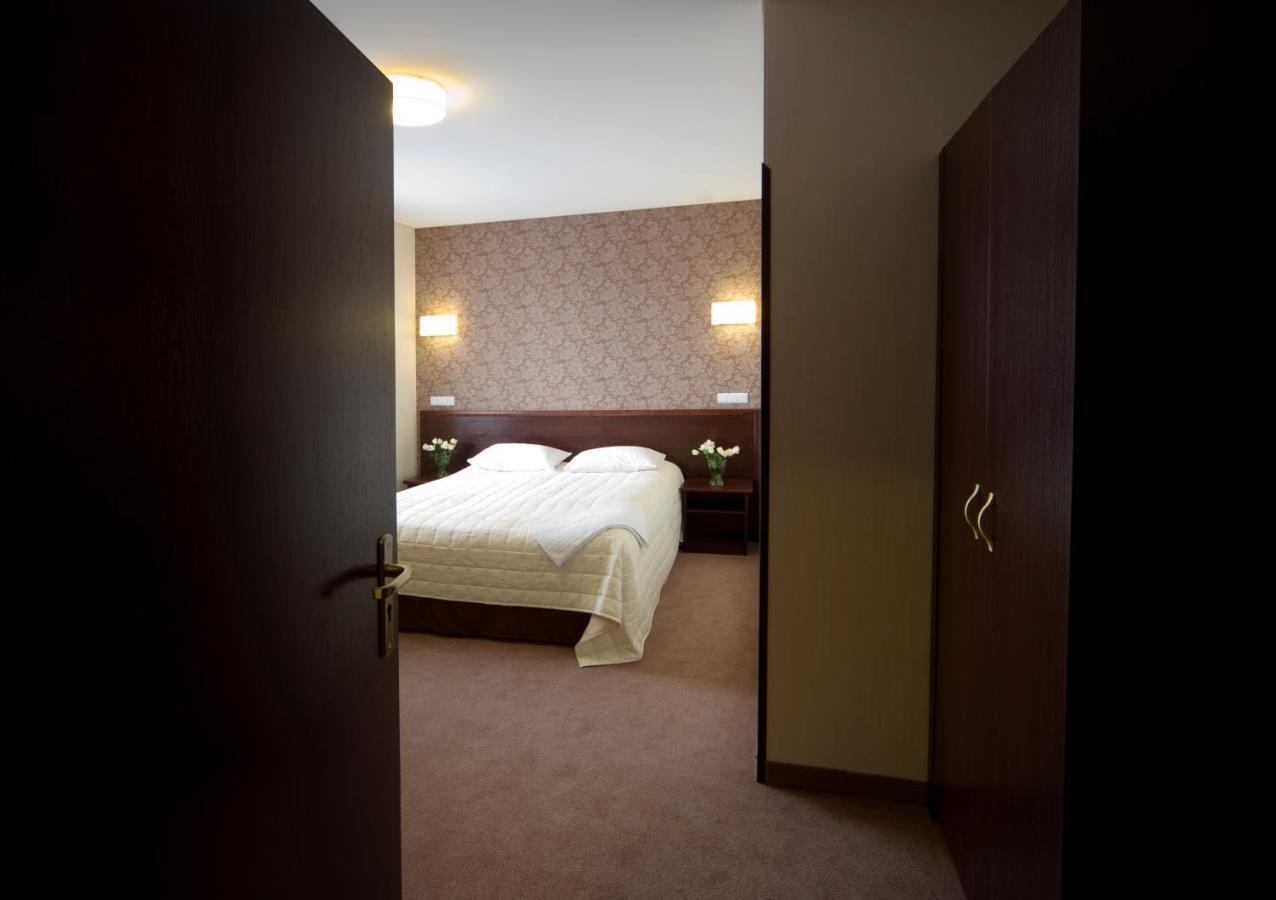 Hotel Centrum Kwidzyn Rum bild